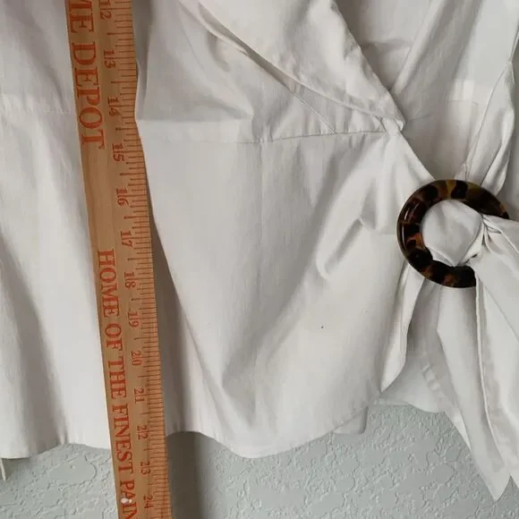 Harve Benard Element White Tortoise Shell Detail Blouse Size 4 - Picture 4 of 8